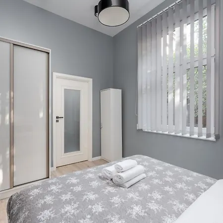 Starowislna 51 By Bookinghost Apartment *