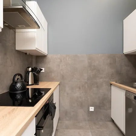 Starowislna 51 By Bookinghost * Krakau