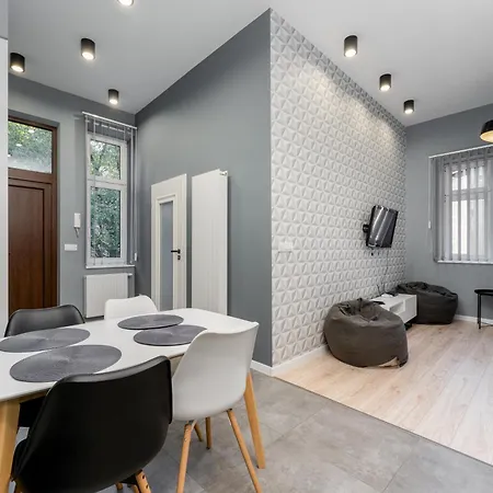 Appartement Starowislna 51 By Bookinghost Krakau