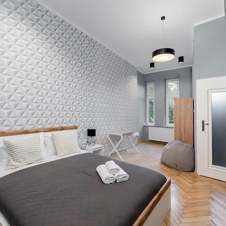 Apartment Starowislna 51 By Bookinghost